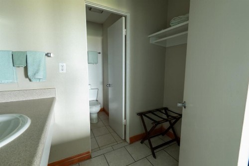 Ocean Villa Inn - image 6