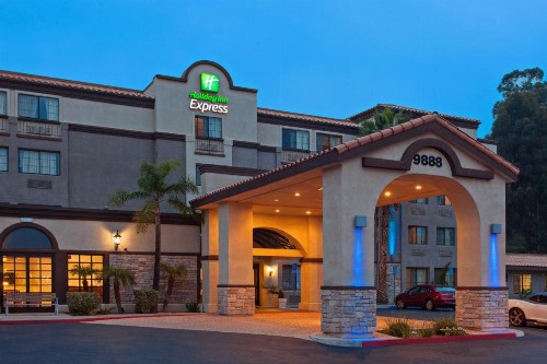 Holiday Inn Express Mira Mesa San Diego an IHG Hotel - image 28