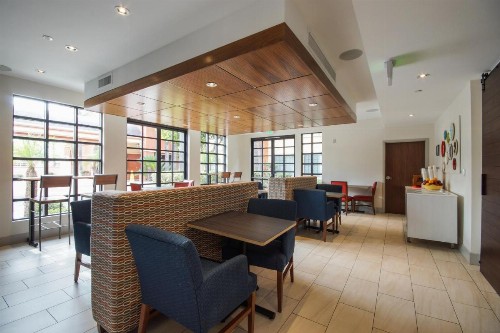 Holiday Inn Express Mira Mesa San Diego an IHG Hotel - image 29