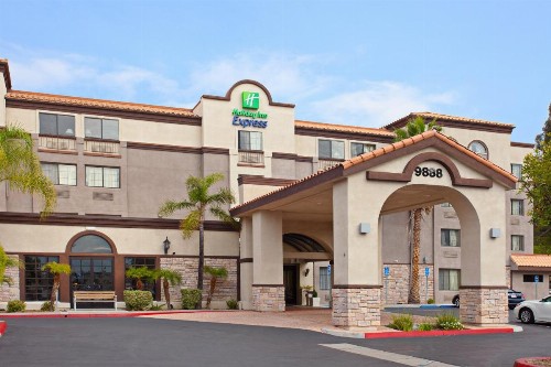 Holiday Inn Express Mira Mesa San Diego an IHG Hotel - image 38