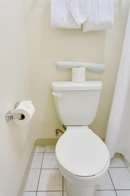 California Suites Hotel - image 8