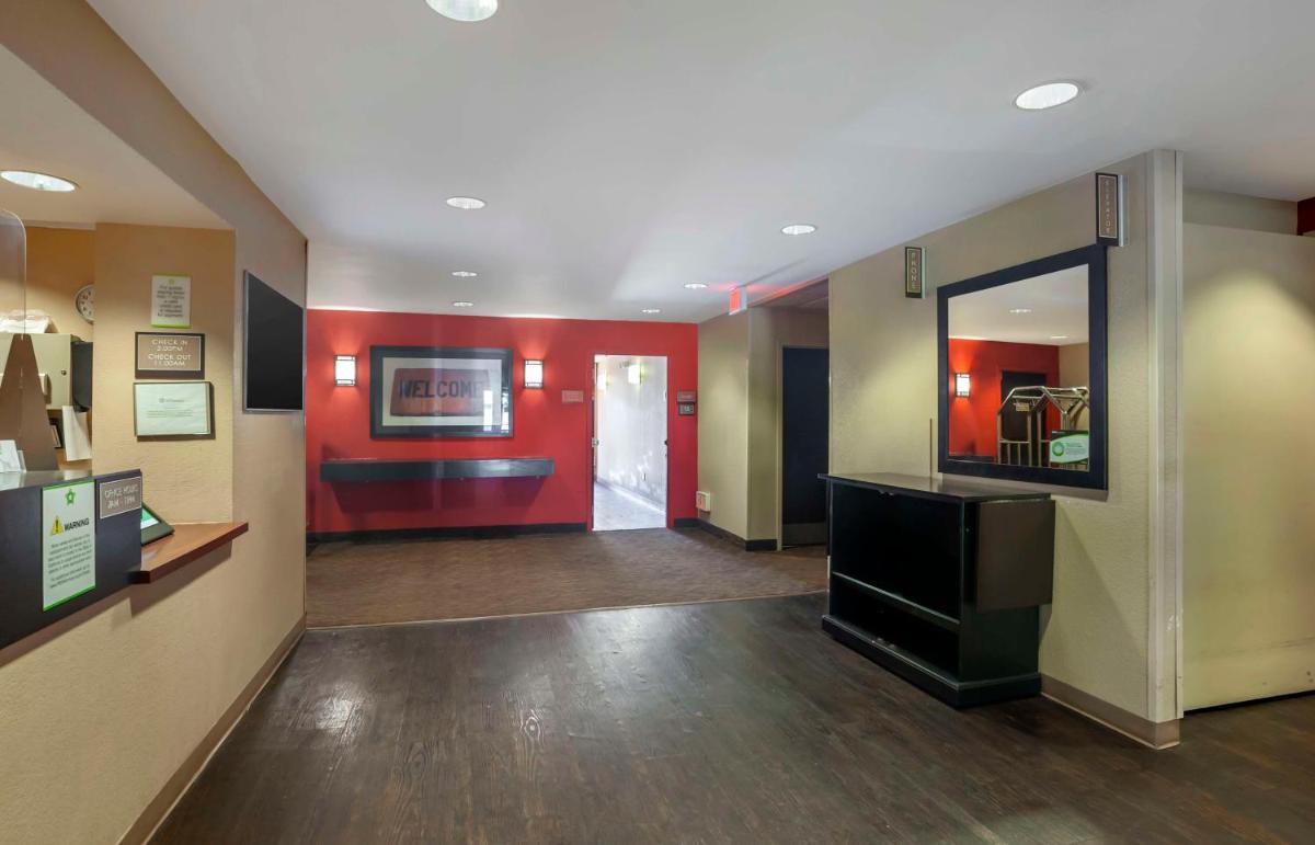 Extended Stay America Suites - San Diego - Mission Valley - Stadium - image 6