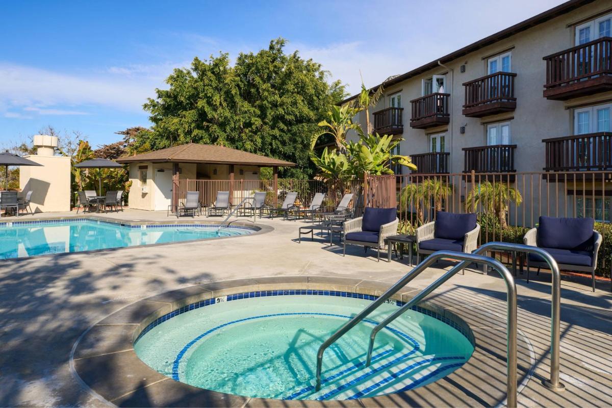 Fairfield Inn & Suites San Diego Old Town - main image