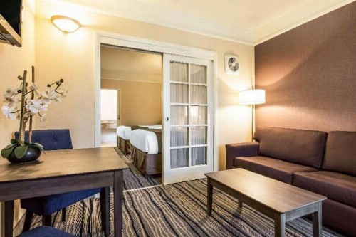 Quality Suites San Diego SeaWorld Area - image 24