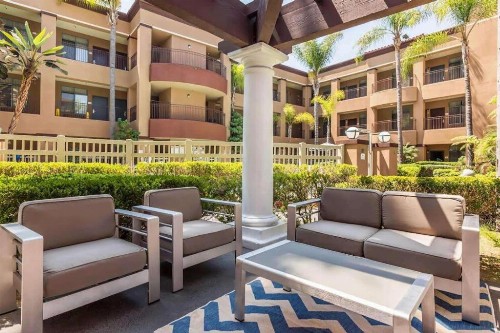Quality Suites San Diego SeaWorld Area - image 3