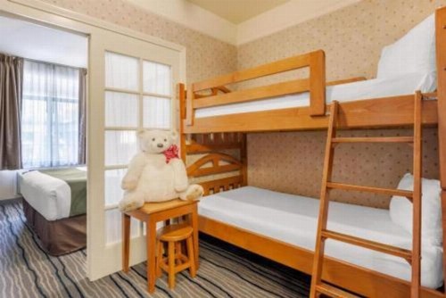 Quality Suites San Diego SeaWorld Area - image 37