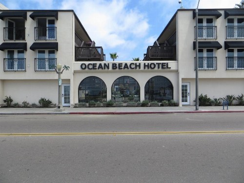 Ocean Beach Hotel - image 40