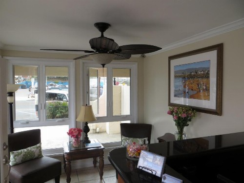 Ocean Beach Hotel - image 44