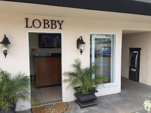 Ocean Beach Hotel - image 48