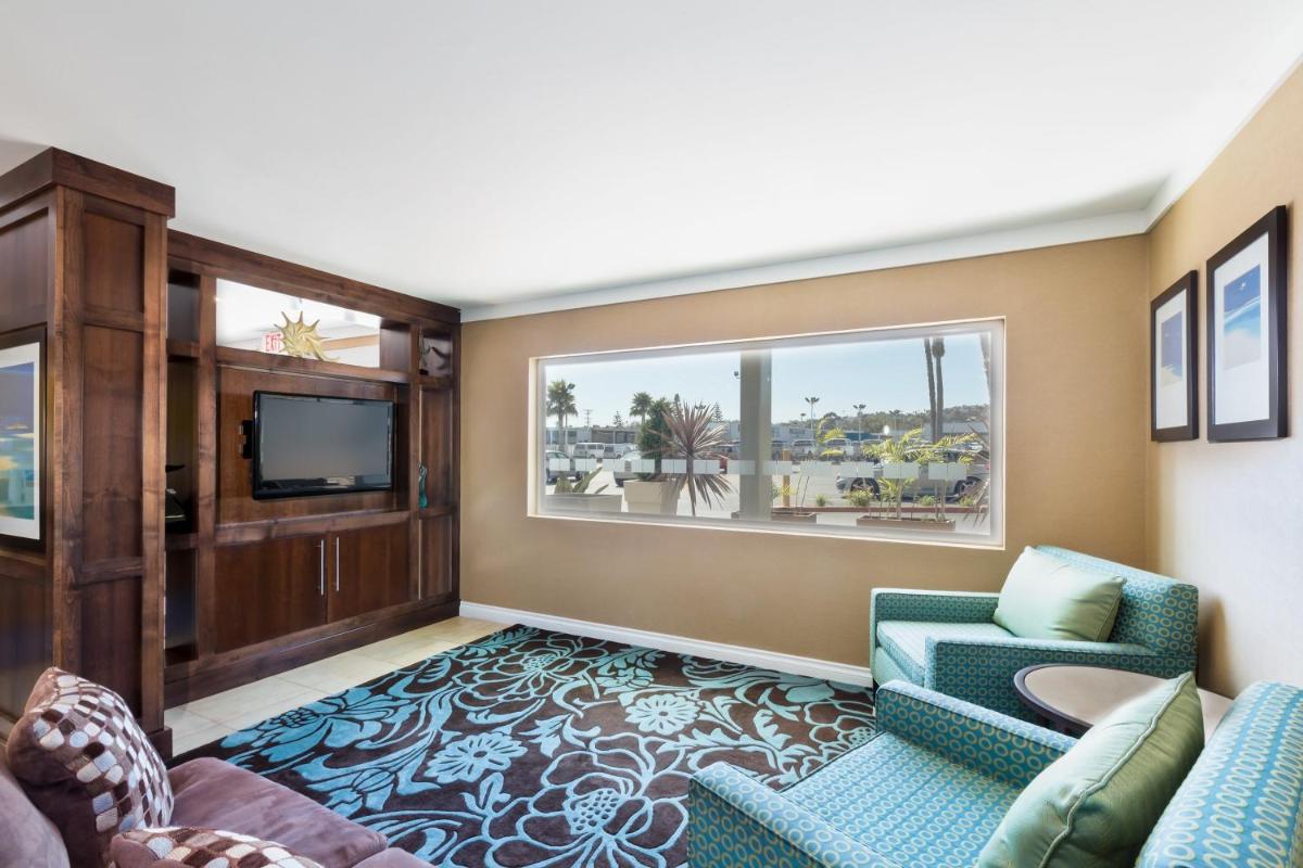 Holiday Inn Express San Diego SeaWorld an IHG Hotel - image 6