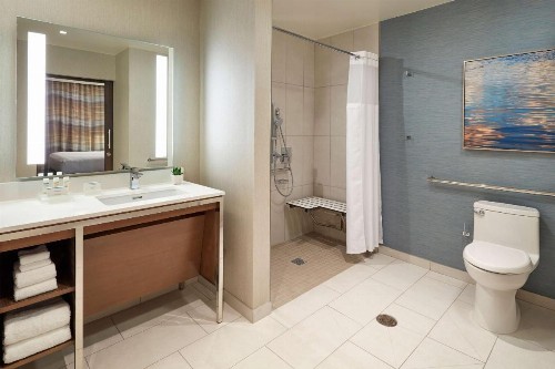 Homewood Suites by Hilton San Diego Hotel Circle/SeaWorld Area - image 6