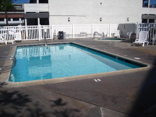 EZ 8 Motel Old Town - image 10
