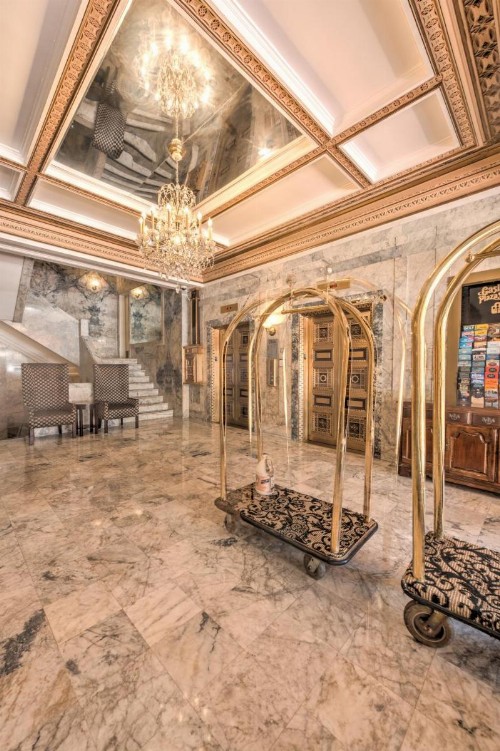 Gaslamp Plaza Suites - image 43