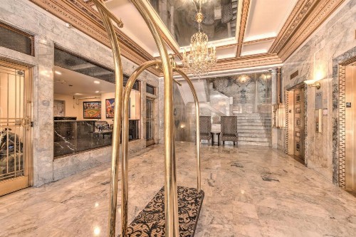 Gaslamp Plaza Suites - image 8