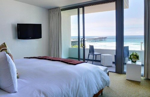 Tower 23 Hotel - image 4