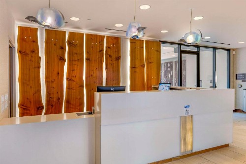 Best Western Plus Bayside Inn - image 14