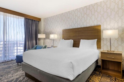 Best Western Plus Bayside Inn - image 28