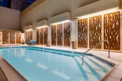 Best Western Plus Bayside Inn - image 3
