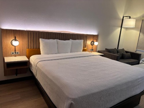 Best Western Mission Bay - image 25