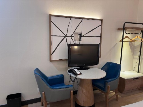 Best Western Mission Bay - image 28