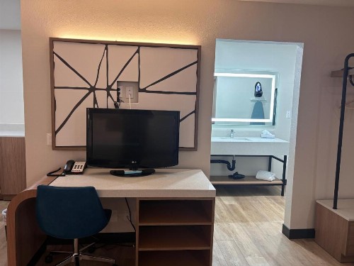 Best Western Mission Bay - image 36