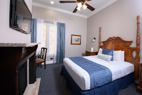 Horton Grand Hotel - image 41
