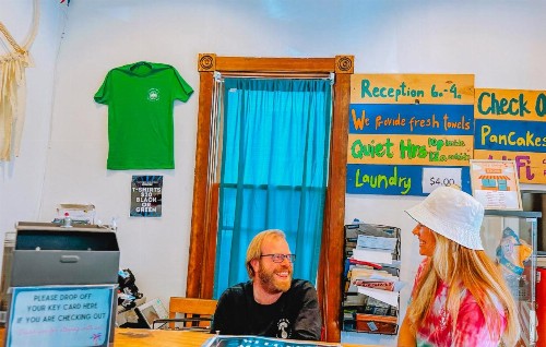 International Travelers House Hostel Downtown San Diego - image 2