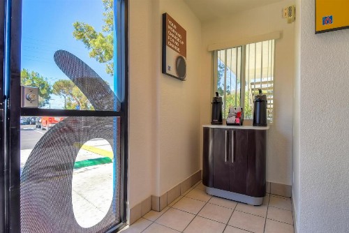 Motel 6-San Diego CA - North - image 17