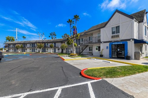 Motel 6-San Diego CA - North - image 48