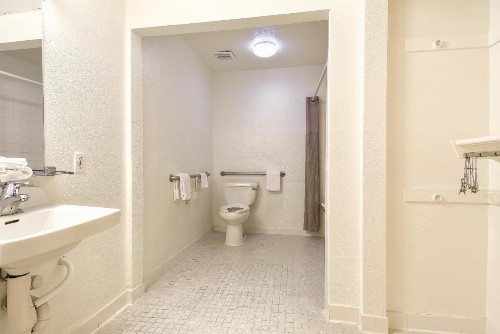 Motel 6-San Diego CA - Downtown - image 13