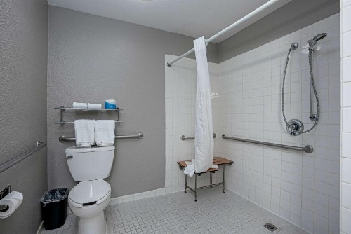 Motel 6-San Diego CA - Downtown - image 21