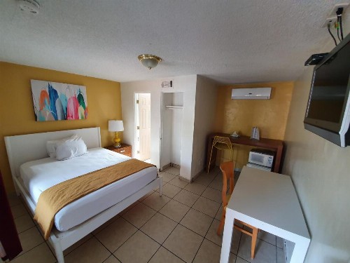 Motel San Diego - image 11