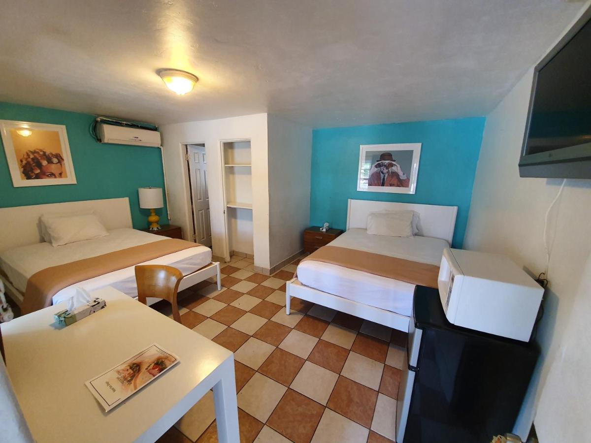 Motel San Diego - image 7