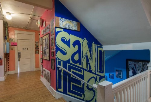 Lucky D's Hostel - image 37