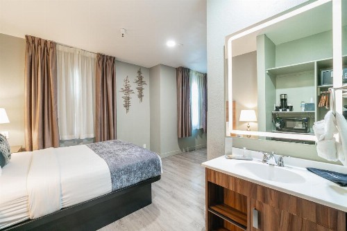 Urban Boutique Hotel - image 24