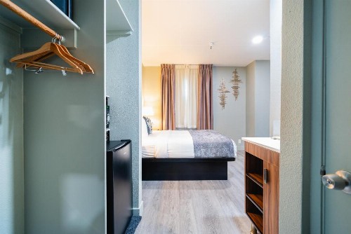 Urban Boutique Hotel - image 25