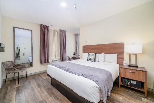 Urban Boutique Hotel - image 31