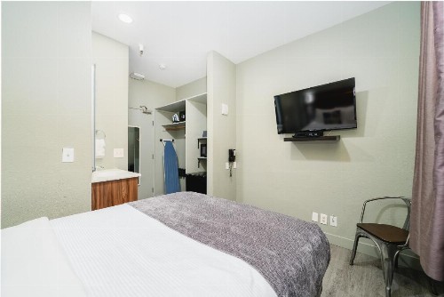 Urban Boutique Hotel - image 35