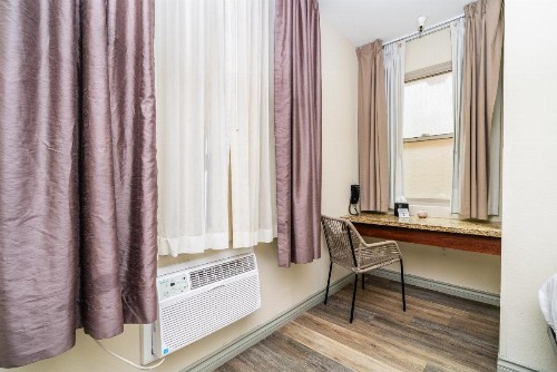 Urban Boutique Hotel - image 45