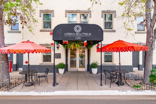 Urban Boutique Hotel - image 8