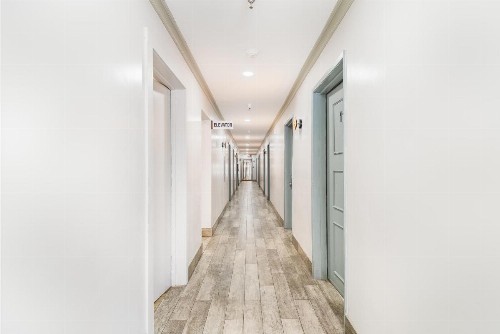 Urban Boutique Hotel - image 9