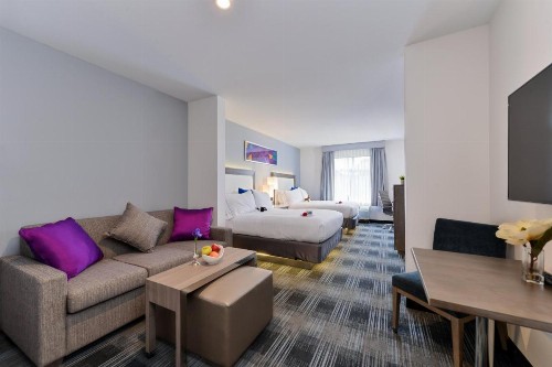 Holiday Inn Express & Suites San Diego - Mission Valley an IHG Hotel - image 41