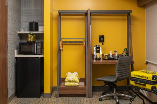 Staypineapple Hotel Z Gaslamp San Diego - image 15