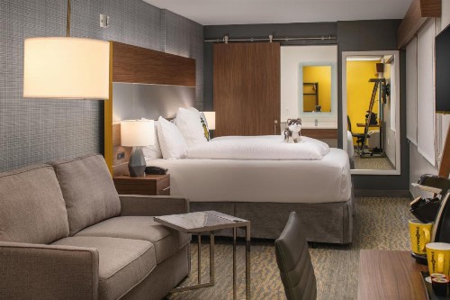 Staypineapple Hotel Z Gaslamp San Diego - image 2