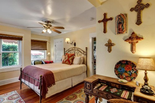 Hillcrest House Bed & Breakfast - image 20