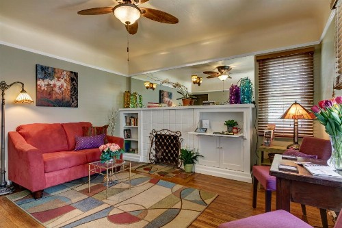 Hillcrest House Bed & Breakfast - image 38
