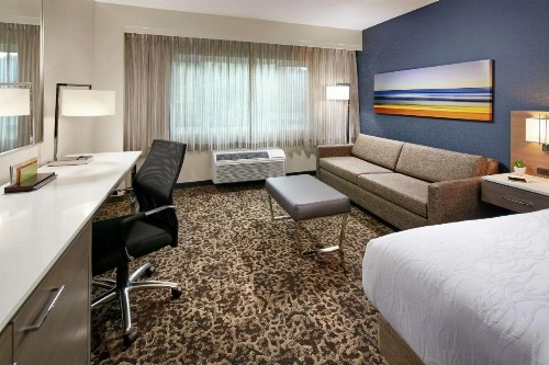 Hilton Garden Inn San Diego Mission Valley/Stadium - image 11