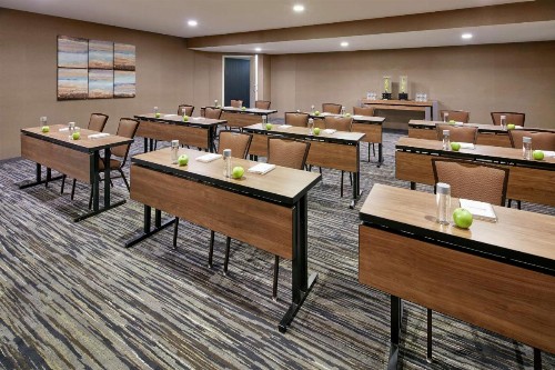 Hilton Garden Inn San Diego Mission Valley/Stadium - image 13