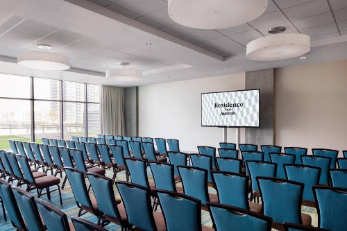 Residence Inn by Marriott San Diego Downtown/Bayfront - image 29