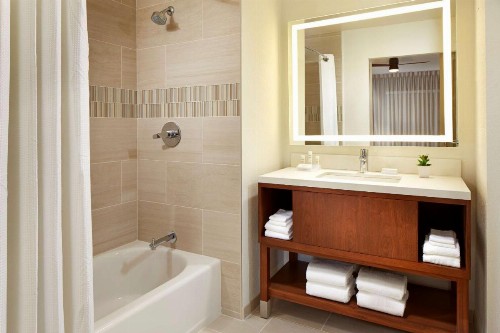 Homewood Suites by Hilton San Diego Mission Valley/Zoo - image 6